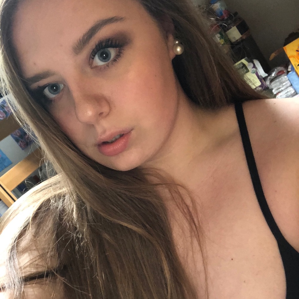 Meet your Posher, Tayla